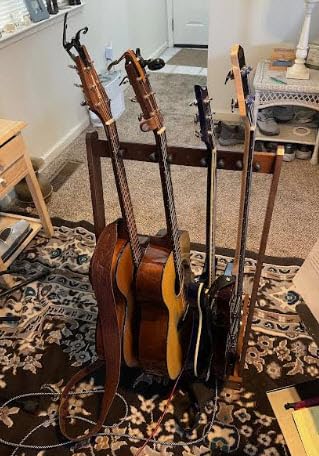 Multi Guitar Stand, Walnut Wood Guitar Rack for 3 Acoustic/5 Electric/Bass, Soft Felt Pad, Neck Holder, Floor Instrument Holder, Space Saving, for Home Studio Display customer photo 1