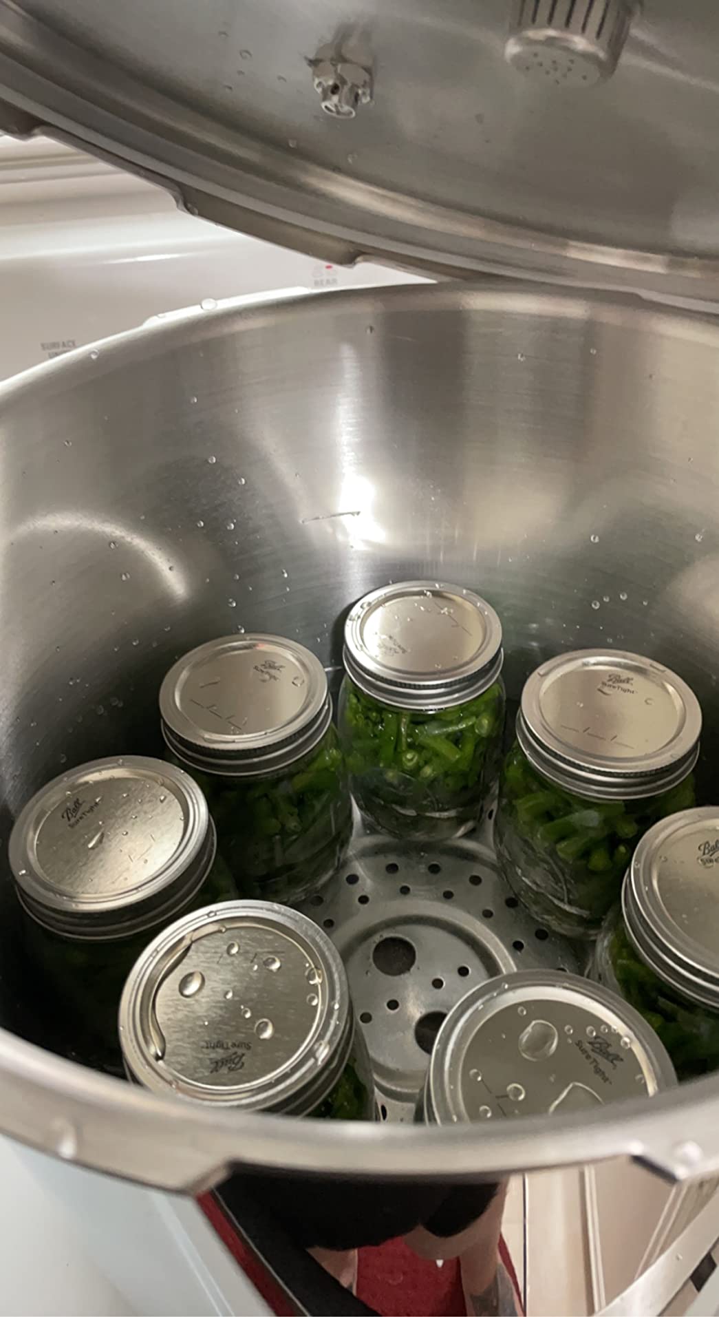 MIRRO 22qt Aluminum Pressure Canner with 3 Regulators & double Cooking Racks, 5/10/15 PSI customer photo 2