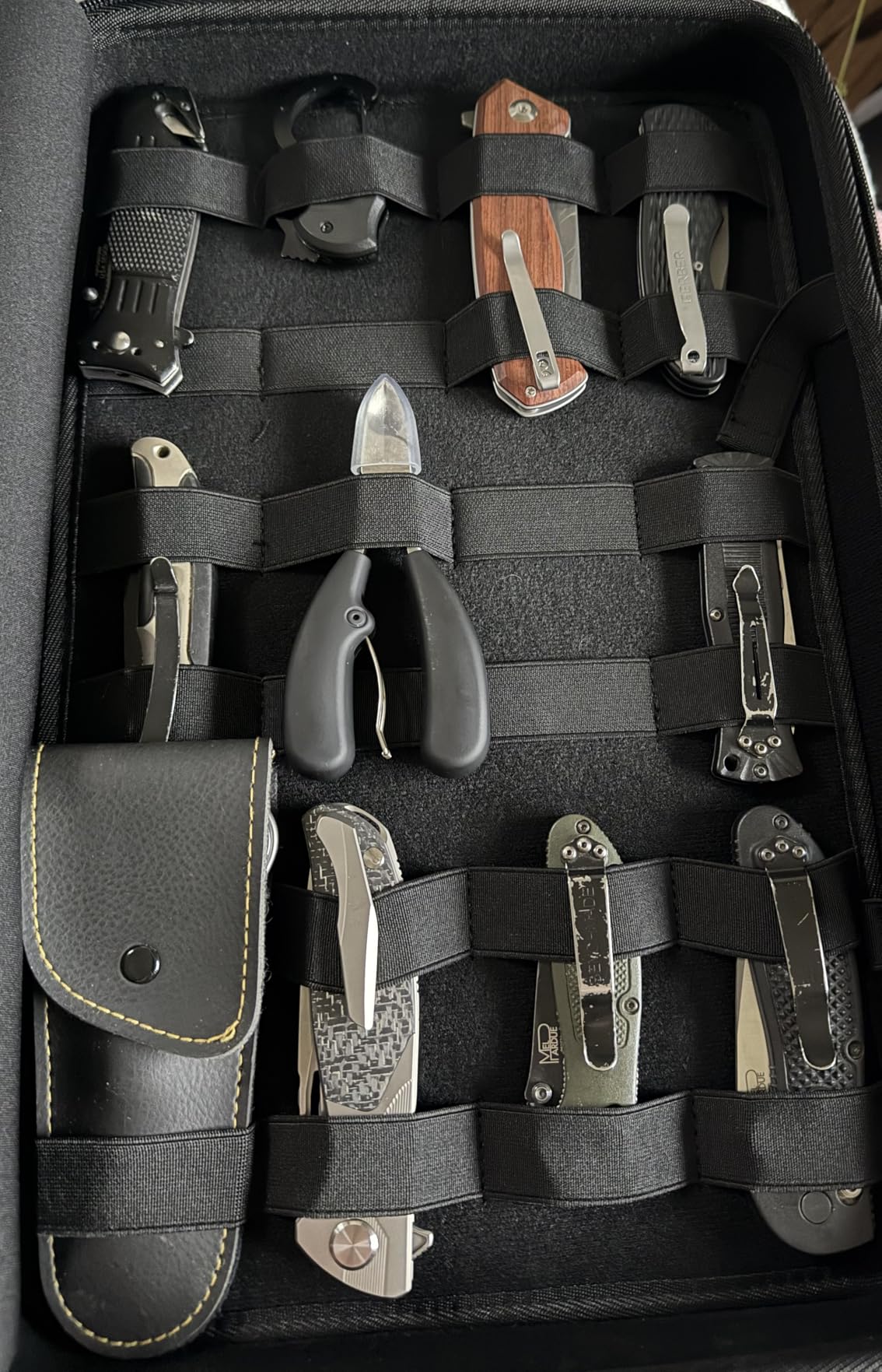 BRANTMAKER Knife Display Case, Knife Case for 61+ Pocket Knives (Box Only) | Collection Box with Portable Shoulder Strap, Knife Storage Items customer photo 1
