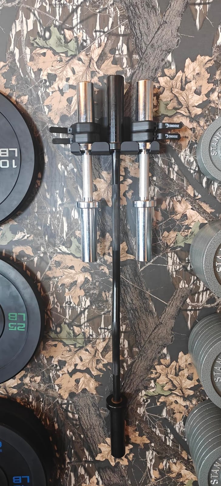 JNIHEEP Olympic Barbell Hanger, Garage Gym Bar Wall Rack, Vertical Barbell Mount Rack, Black Powder Coated, Space Saving Commercial or Home Gym Accessory, Holds Under 33mm Bar Size customer photo 2