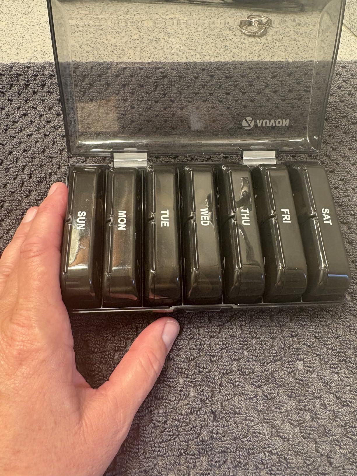 AUVON XL Weekly Pill Organizer 2 Times a Day, Pill Box 7 Day with One-Side Large Openings for Easy to Use, Black Privacy Protection AM PM Pill Case for Medication, Vitamins, Fish Oils, Supplements customer photo 1