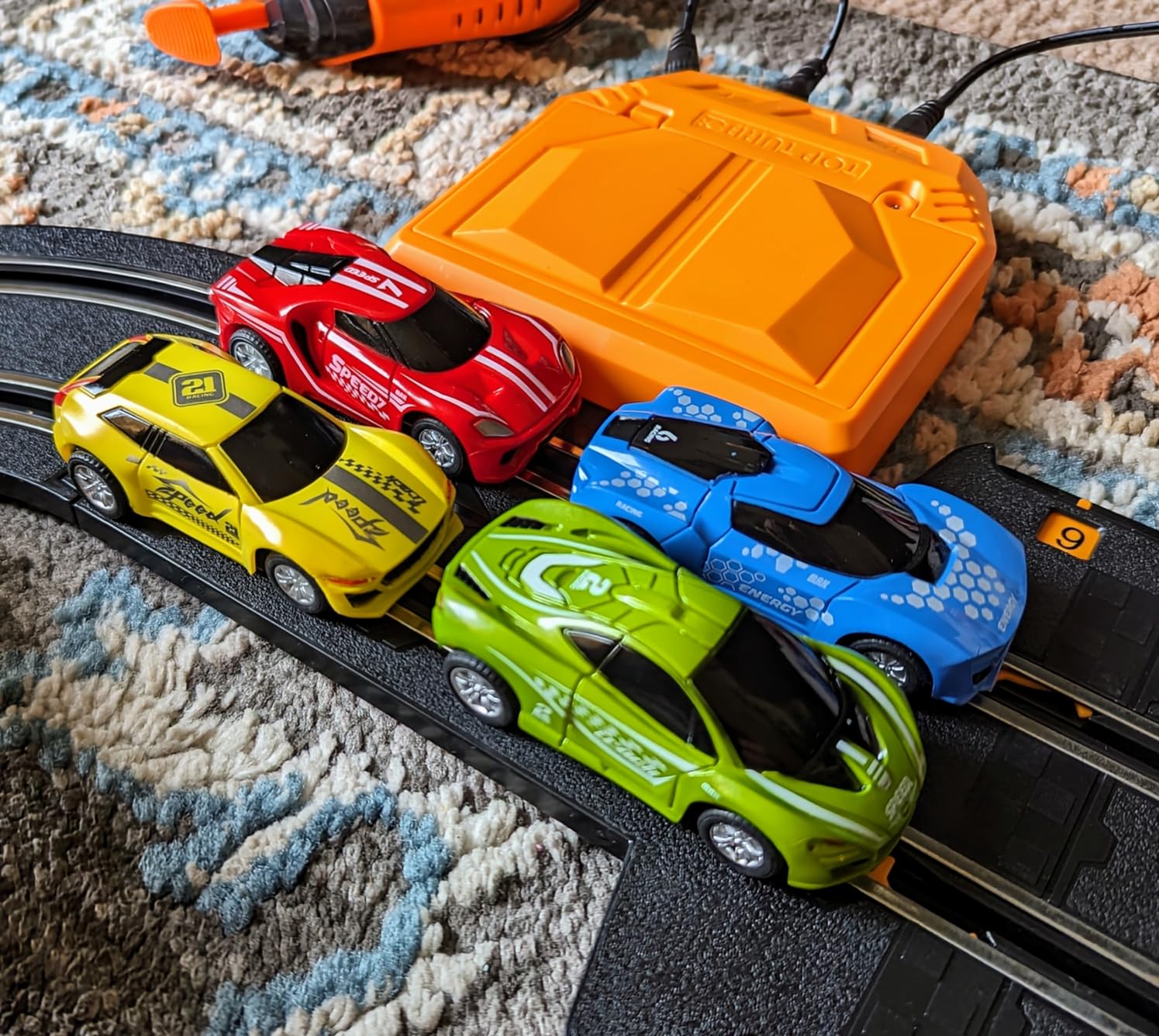 Slot Car Race Track Sets with 4 High-Speed Racing Car, Battery or Electric Race Car Track for Boys and Kids, Dual Racing Game Lap Counter Circular Overpass Track customer photo 2
