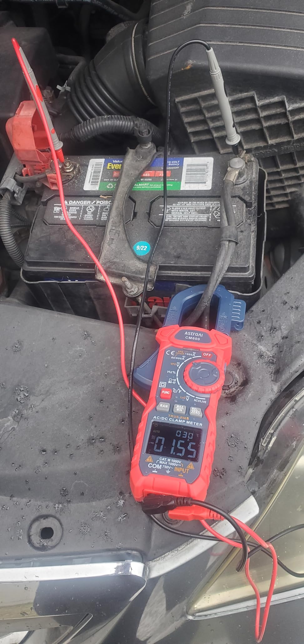 AstroAI Inrush Digital Clamp Meter Multimeter 1000A TRMS 6000 Counts, Amp Voltage Tester with VFD, LOZ Mode; Measures AC/DC Current Voltage Temperature Resistance Capacitance Frequency Continuity NCV customer photo 2