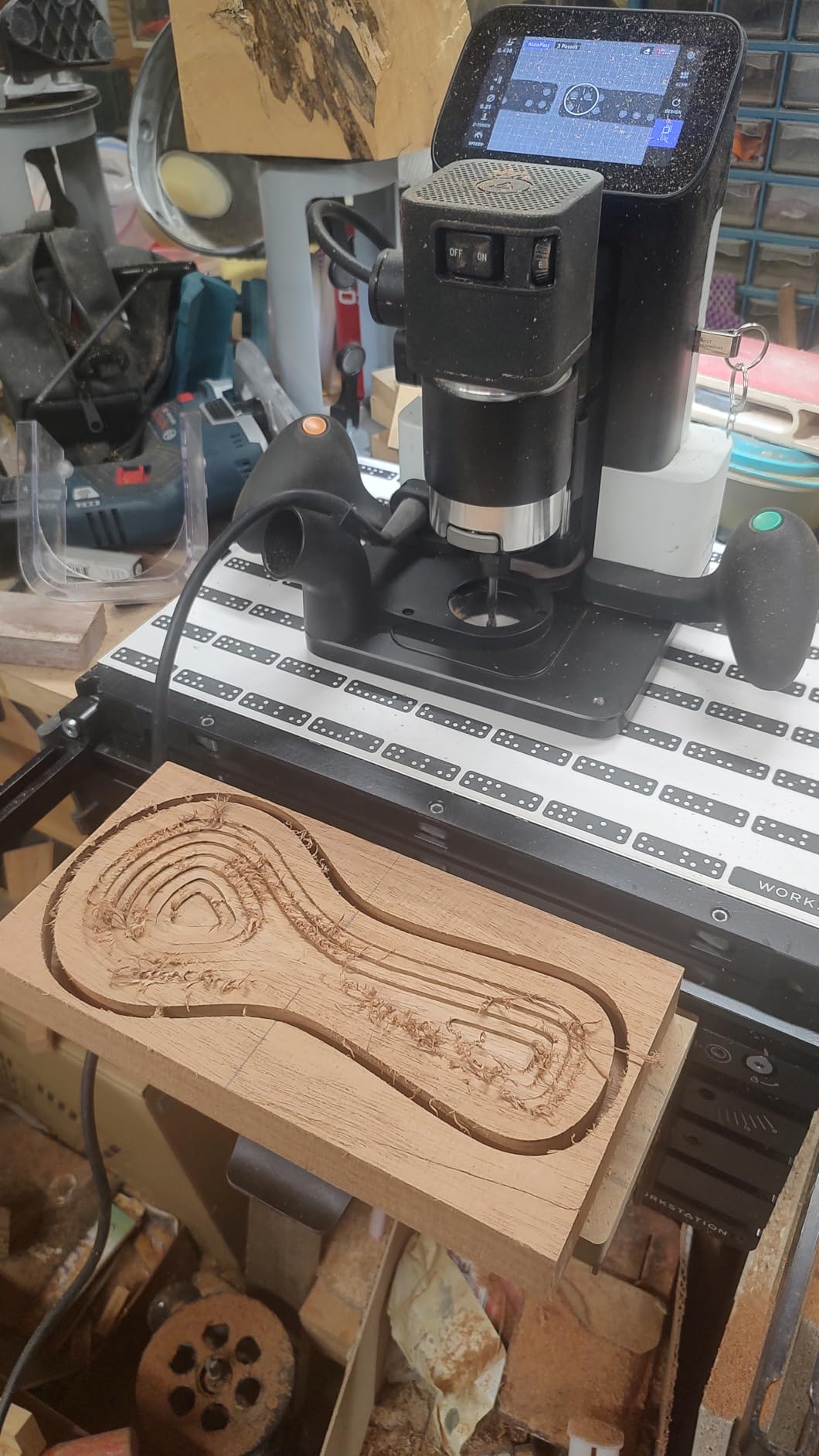 Shaper Origin Handheld CNC Router - CNC Level Precision Cutting - Portable - Inlays, Custom Joinery, Engraving, Lettering, Fine Woodworking, Depth Control + Router Bits, Tape and Systainer customer photo 2