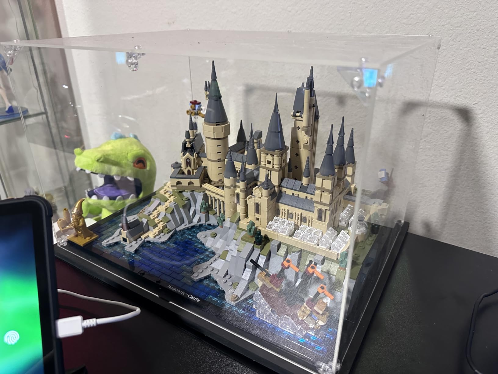 LEGO Harry Potter Hogwarts Castle and Grounds 76419 customer photo 1