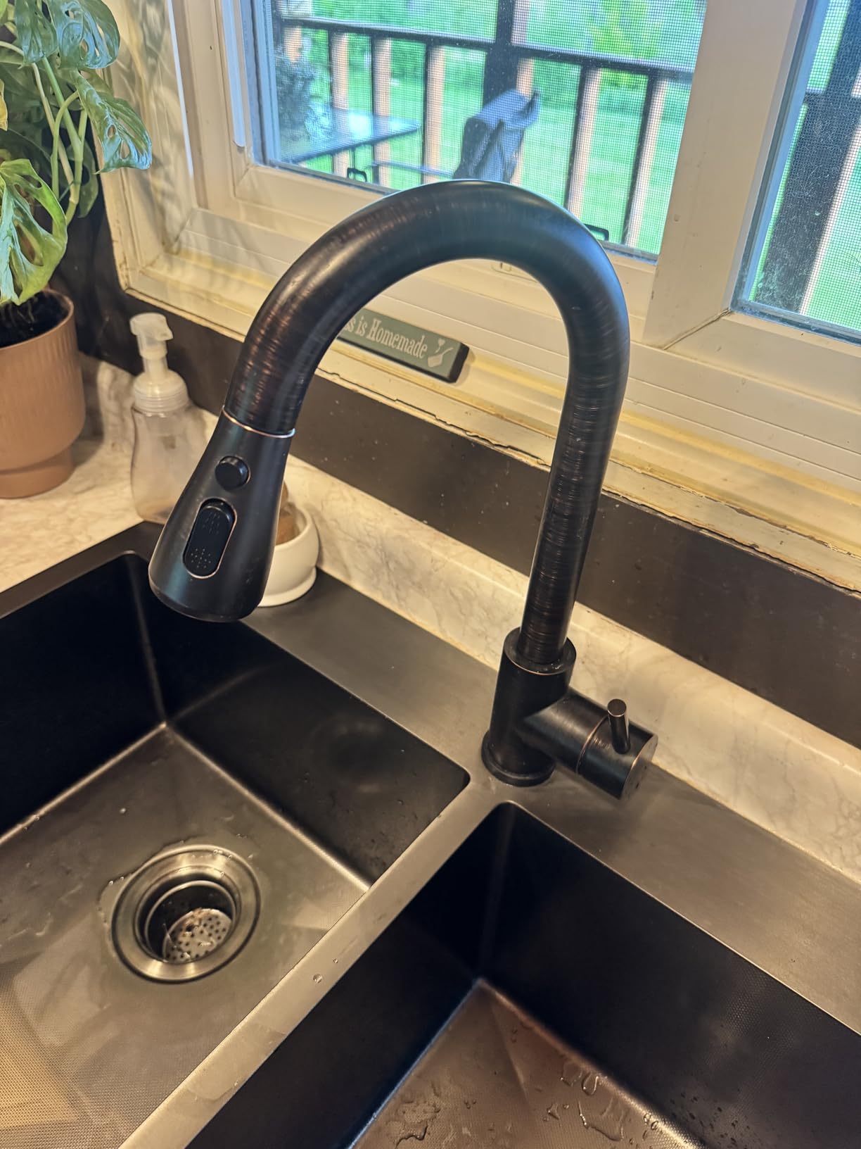 VFAUOSIT Touchless Kitchen Faucet with Pull Down Sprayer, Brushed Nickel | 3 Spray Modes, cUPC/CEC Certified, SUS304 Steel, Fingerprint-Resistant Finish, Ceramic Disc Valve, Single-Handle Control customer photo 1