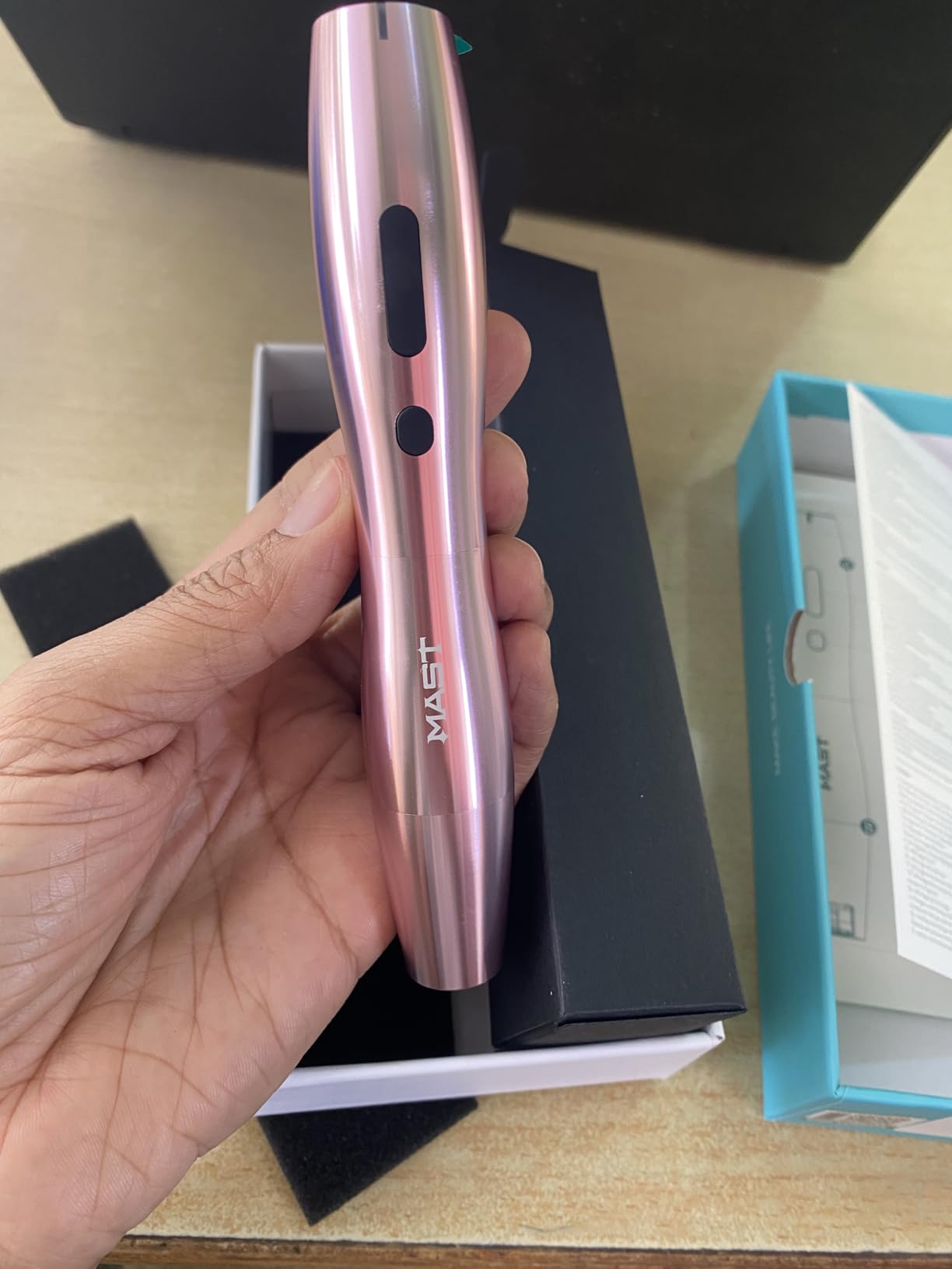 Mast P20 Wireless Tattoo Pen Machine Gun | Coreless Motor by Mcore, Slim Tattoo Pen with Replaceable 2 Batteries for Women Artists customer photo 1