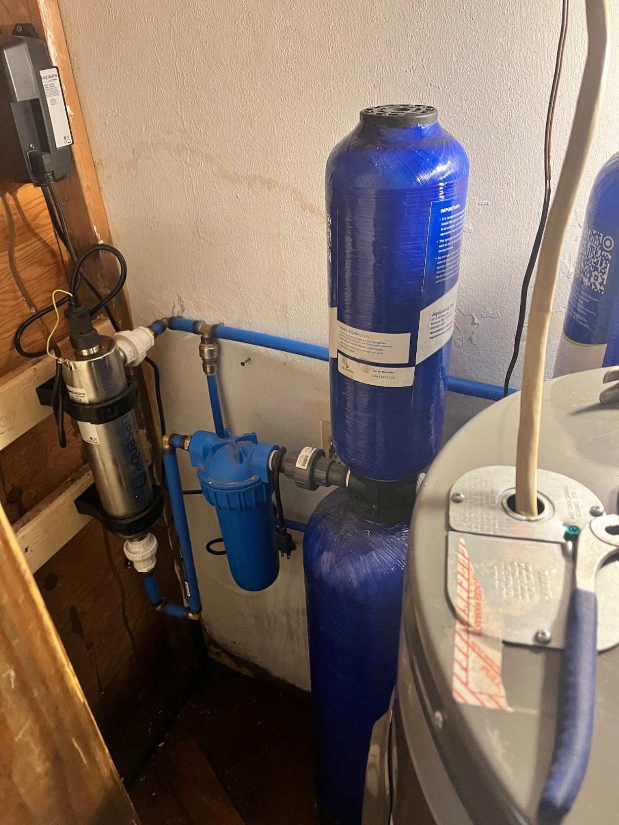 Aquasana Whole House Well Water Filter | 500K Gallons | UV, Carbon & KDF | Salt-Free Conditioner | Tackles up to 99.99% Chlorine, Bacteria, Viruses, Cysts & Scale | Rhino WH-WELL-CT-UV | 5-Year Filter | 14.7 GPM customer photo 1