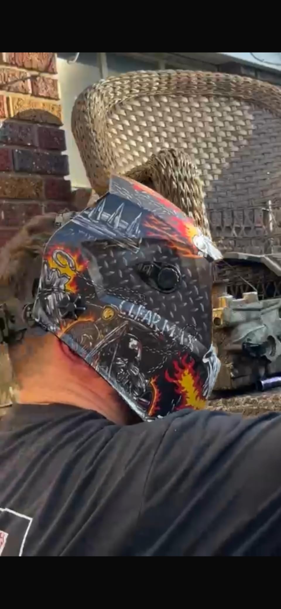 ARCCAPTAIN Welding Helmet Auto Darkening, 1/1/1/1 True Color Welding Hood, 4 Arc Sensor 1/25000s Response Time Solar Powered Weld Hood Helmet HSH-S800 Skeleton Knight customer photo 1