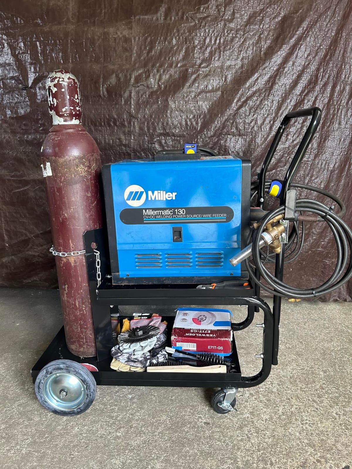 Welding Cart, MIG TIG ARC Welder Cart w/Upgraded Handle, Galvanized Casters, 175lbs Capacity Portable Welding Tank cart, Plasma Cutting Machine, Larger Running Gear with Cylinder Rack customer photo 1
