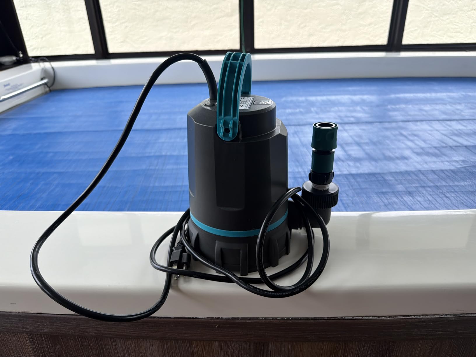 Aquastrong Sump Pump 1 HP 4500 GPH Submersible Water Pump Thermoplastic Portable Utility Pump High Flow Water Removal for Swimming Pool Garden Pond Basement Window Wells with 10ft Long Power Cord customer photo 2