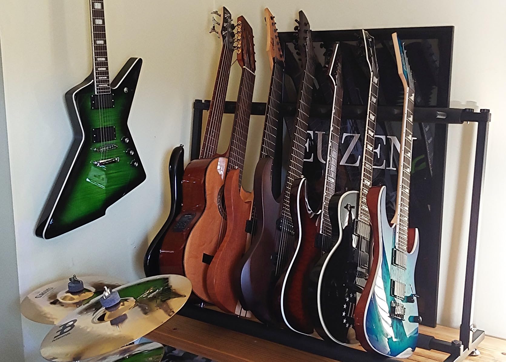 AODSK 5 Multi Guitar Stand Rack with Folding Design, Multiple Guitars Stand, Portable Black Guitar Holder, Black Guitar Display Holder for Guitar & Bass, Studio & Home (Square-5 Holder) customer photo 1