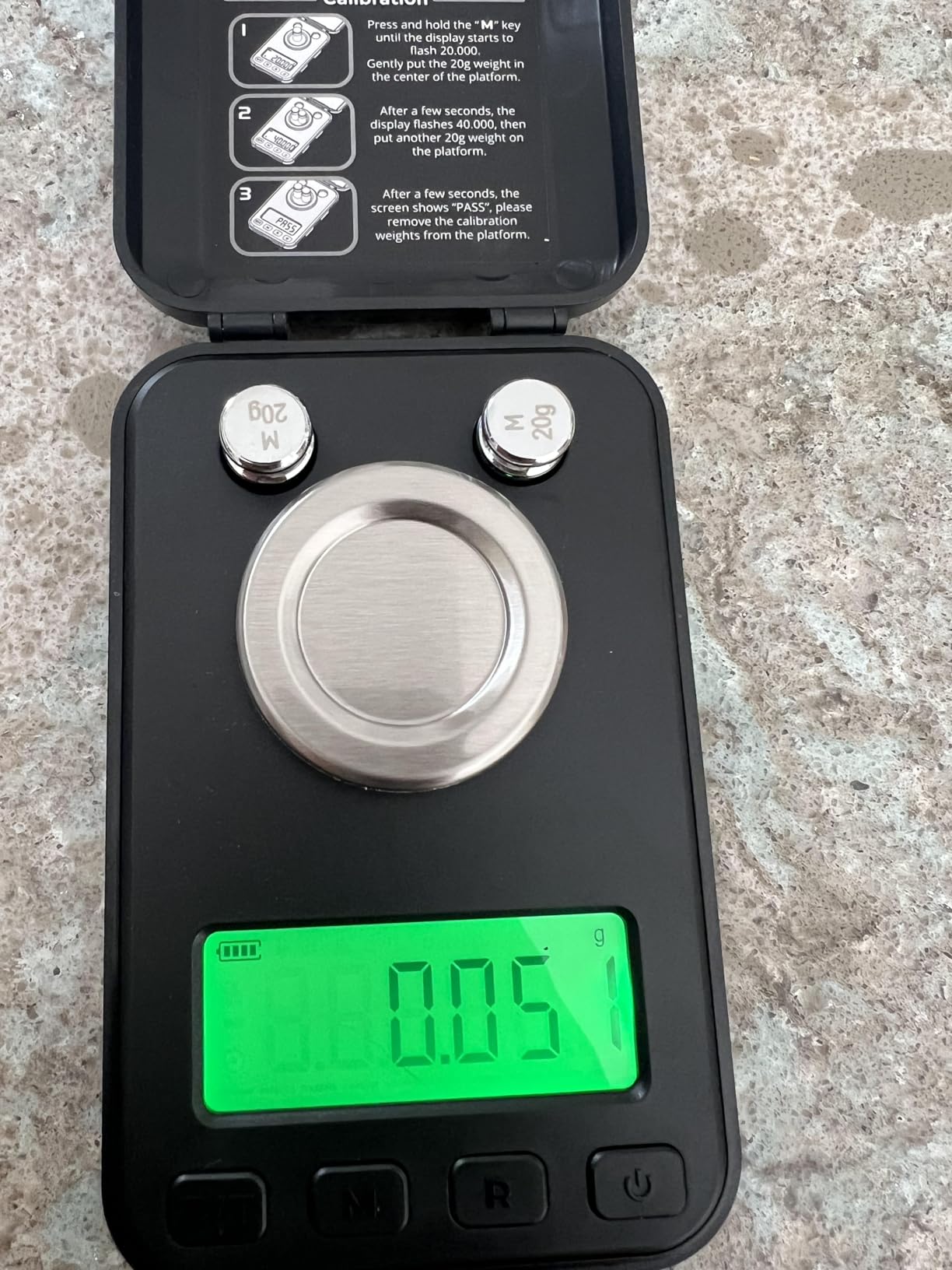 MAXUS Reloading Scale 50g/0.001g with Powder Trickler and 3 Backlight Modes customer photo 2