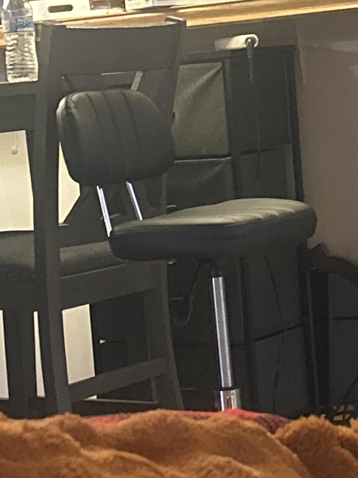BFTOU Black Square Swivel Stool with Wheel for Work SPA Shop Massage Height-Adjustable and Cost-Effective Rolling Stool Chair with Back customer photo 2