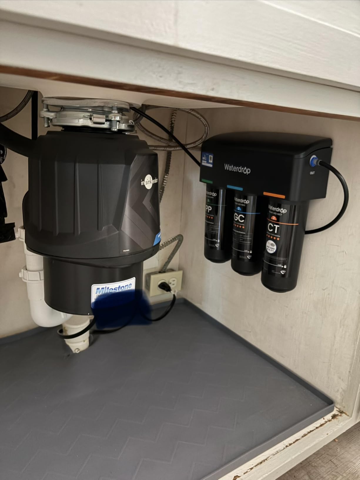 InSinkErator Power .75HP, 3/4 HP Garbage Disposal, Power Series EZ Connect Continuous Feed Food Waste Disposer, Black customer photo 1