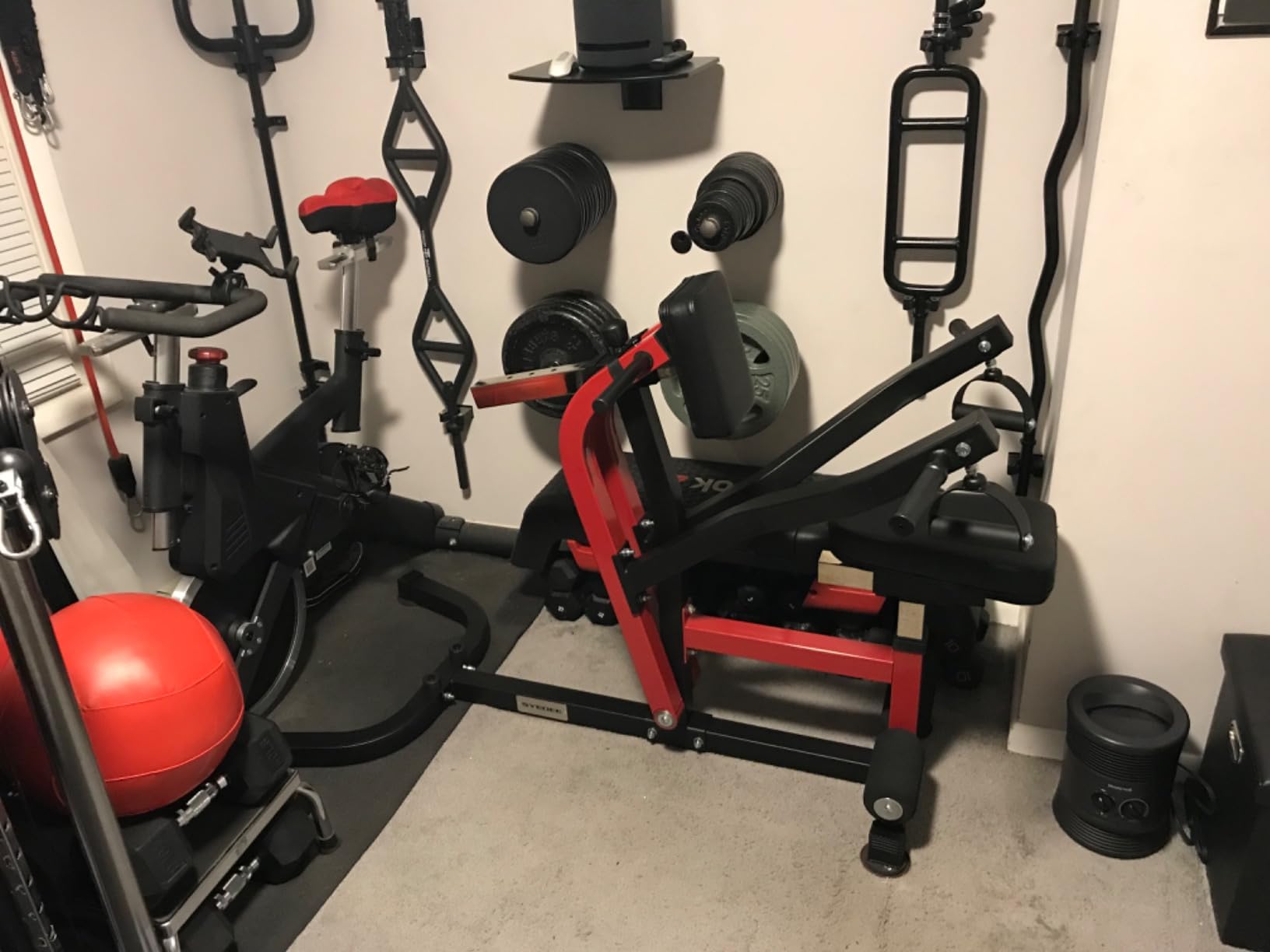 Seated Row Machine, Back Machine Gym Equipment Plate Loaded, Adjustable LAT Machine with Independent Arms & Multi Grip Positions, 400LBS Capacity customer photo 1
