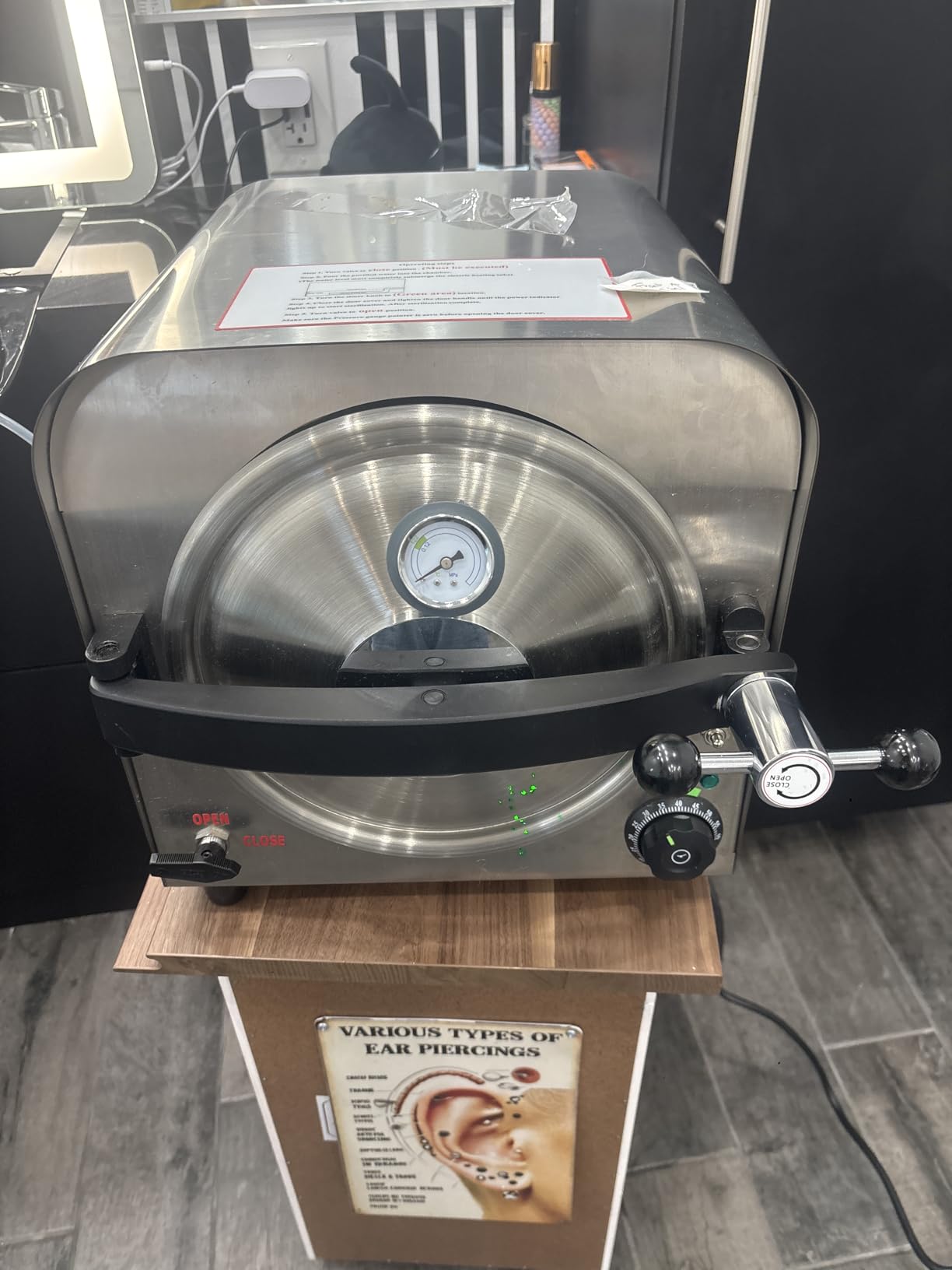 TR250E 14L Autoclave, 251.6F 900W, Dental Lab Autoclave | Manual water fill, auto power off. Includes 3 plates, 1 shelf, take tool customer photo 1
