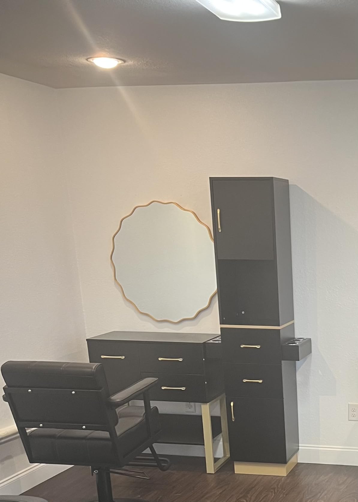 BarberPub Styling Station, Wall Mount Storage Cabinet 3185 (Black) | BarberPub Salon Station, Salon Equipment for Hair Stylist, Beauty Makeup Organizer with Drawers & Shelf 3185 (Black) customer photo 2