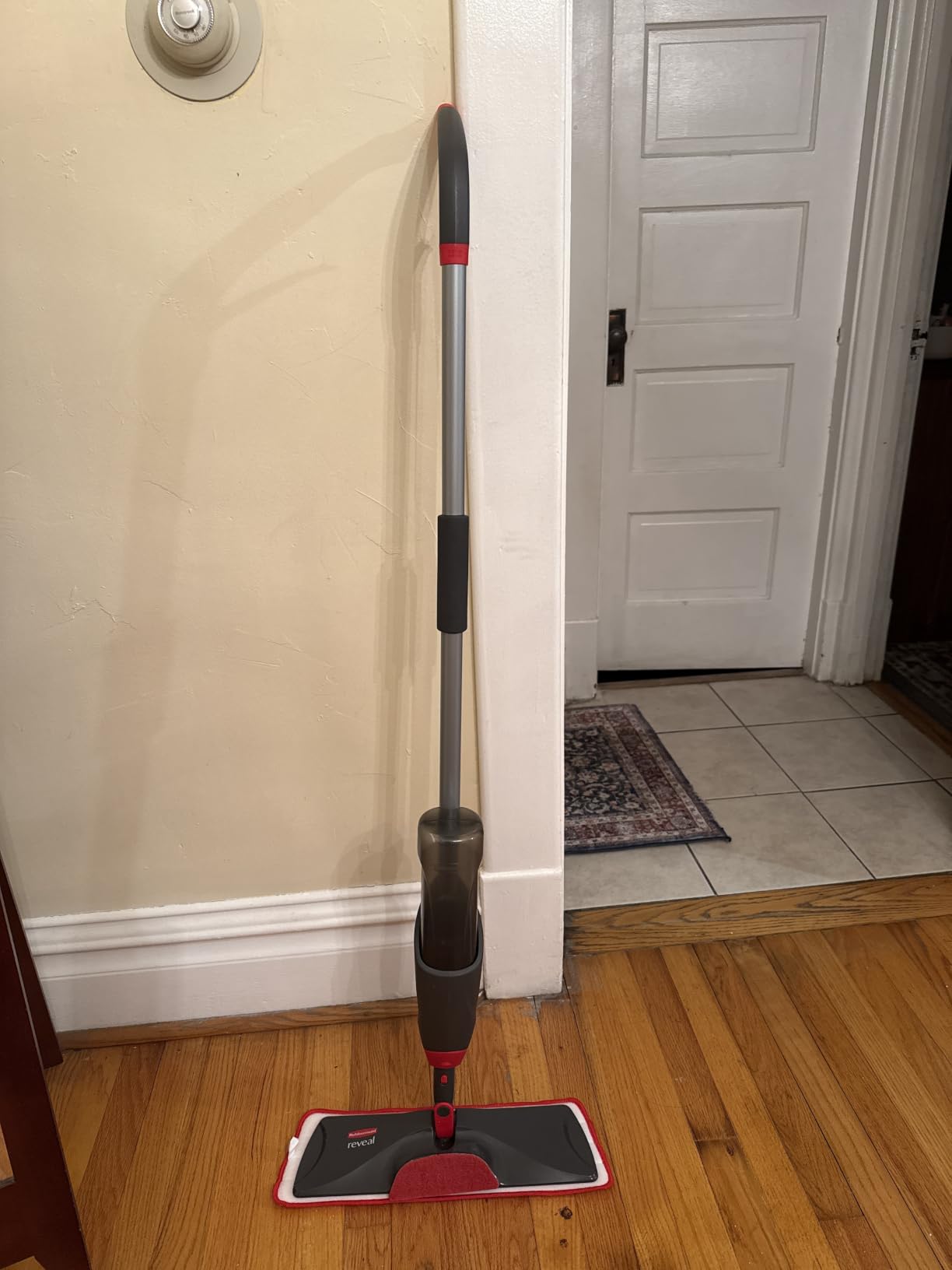 Rubbermaid Reveal Spray Mop Floor Cleaning Kit, 3 Reusable Microfiber Wet Pads, 1 Refillable Bottle, Cordless, Multi-Surface Mopping for All Home/Bathroom/Office Floors customer photo 2