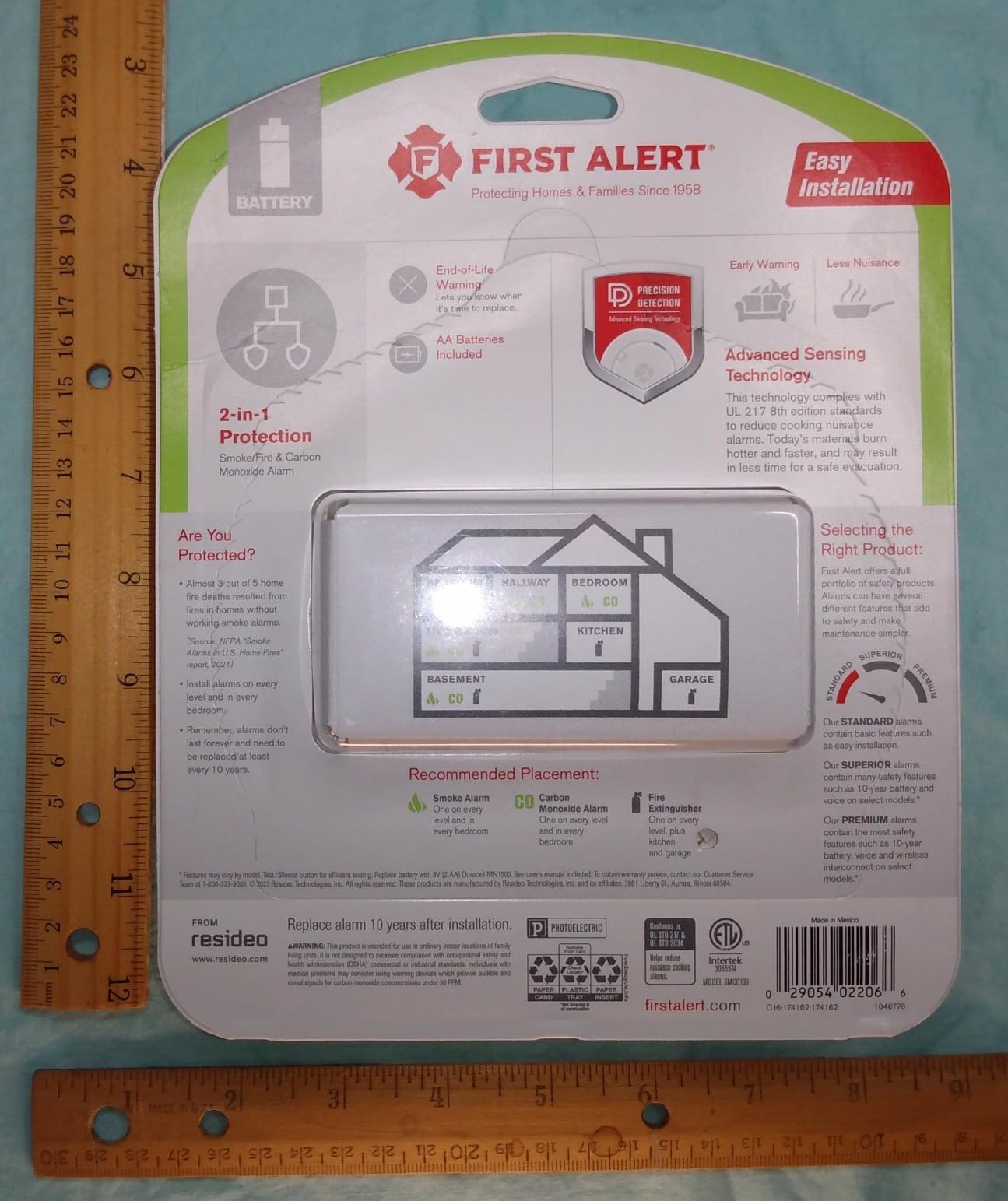 First Alert Combination Smoke & Carbon Monoxide Alarm, Battery Operated Detector with Test & Silence Button, SMCO100, 1-Pack, White customer photo 2