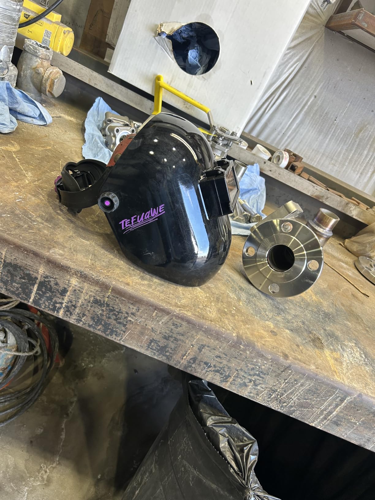 Black Flip Up Chopped Fiberglass Sugar Scoop Welding Helmet, Medium Cut top and Bottom Sugar Scoop Pipeline Welding Hood customer photo 1