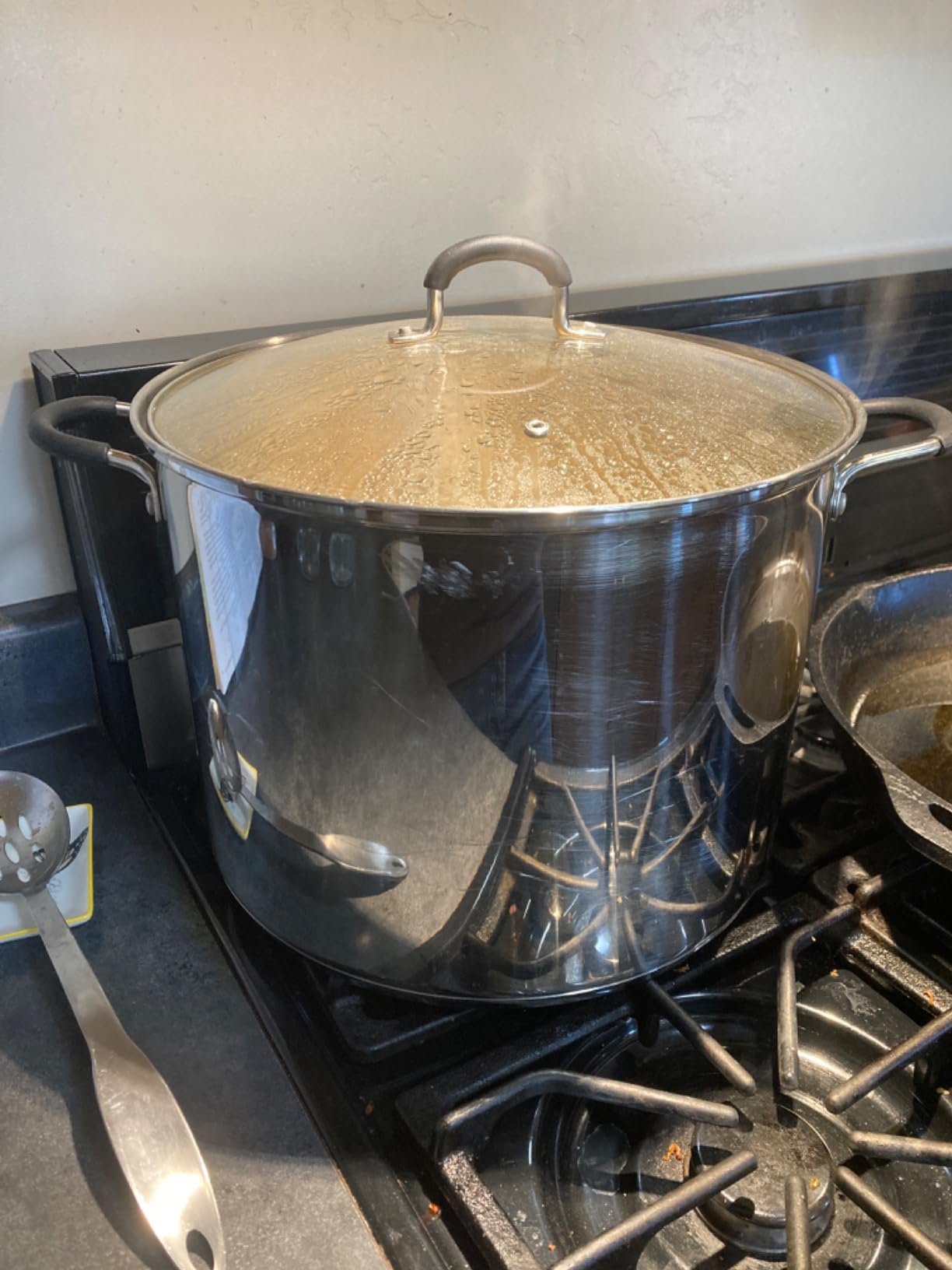 Cook N Home Stainless Steel Water Bath Canning Pot with rack and Lid, 20 Quart Large Pots Steam Canner - Home Canning Pot for Preserving, Pickling & Jams, All Stovetops Compatible customer photo 1