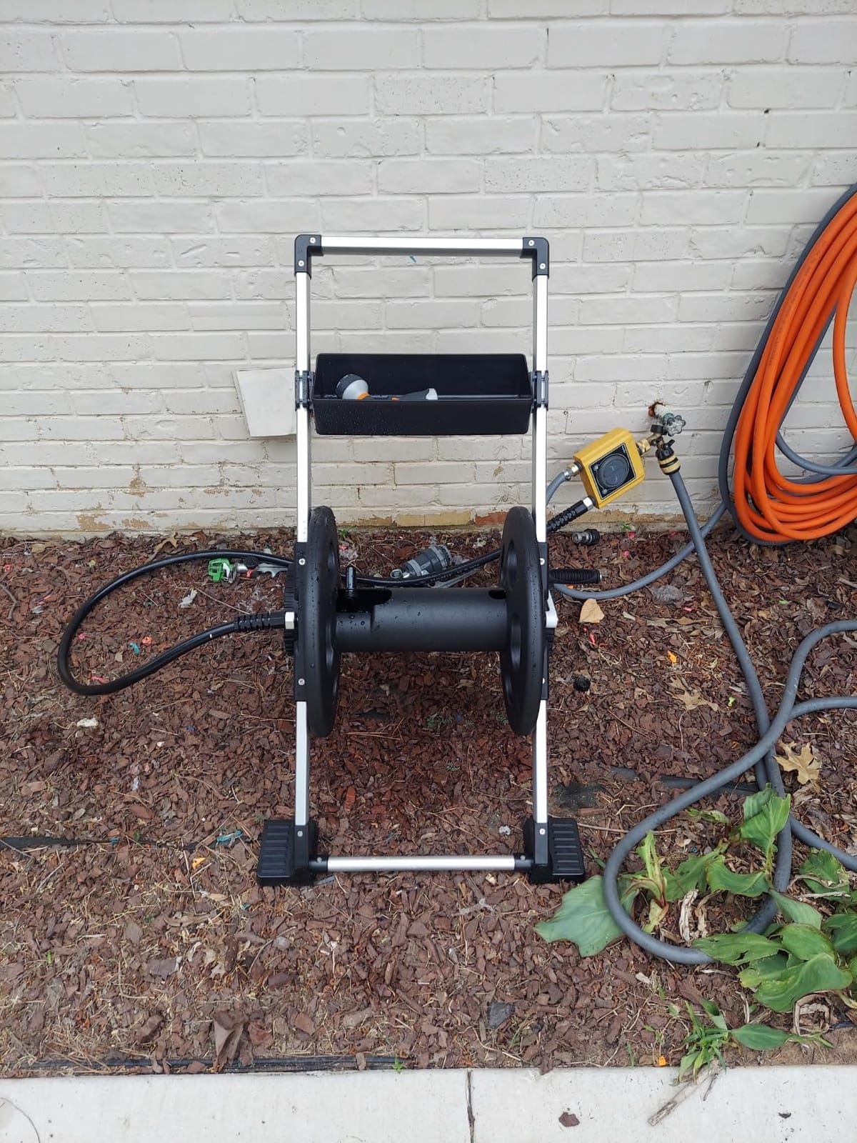 Liberty Garden 304 Explorer Two Wheel Hose Reel Cart, Aluminum, Holds 250-feet of 5/8