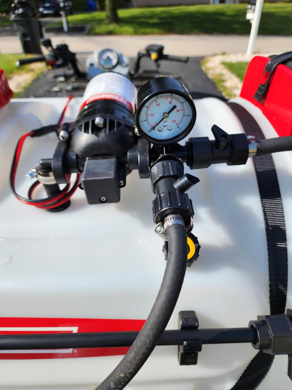 CHAPIN 40-Gallon 3-Point Hitch Sprayer with 2-Nozzle Boom customer photo 2
