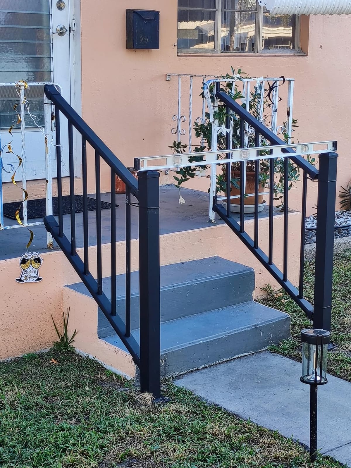 Nohovu Post Hole Digger, Heavy Duty with Fiberglass Handle, Carbon Steel Blades, 58 Inches, Orange & Black customer photo 2