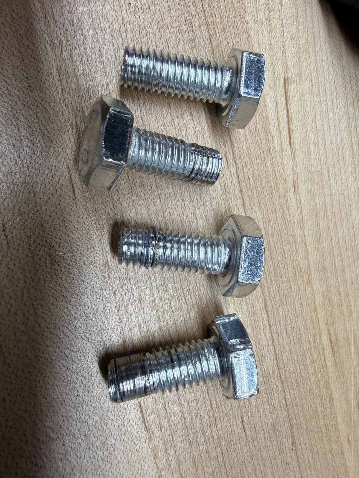 VEVOR Motorcycle Carrier, 2-Bike 600 LBS Aluminum Motorcycle Carrier Hitch Mount, Loading Ramp, Scooter Dirt Bike Trailer Hauler, Ratchet Straps and Stabilizer customer photo 1