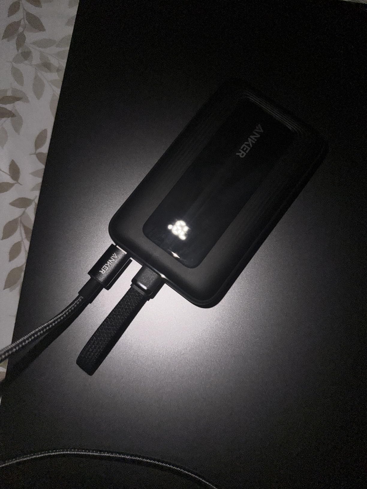 Anker Portable Charger, 10,000mAh 30W Power Bank, USB-C in and Out Fast Charging Battery Pack, Travel Essential Phone Power Bank, for iPhone 17/16, Galaxy and More (Black) customer photo 1