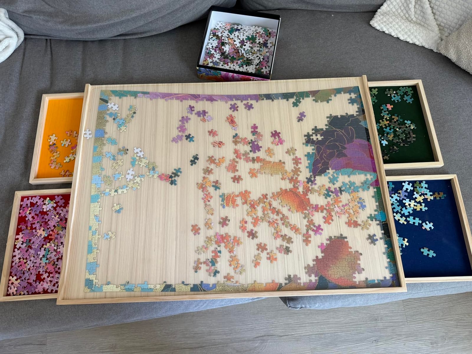 Rotatable 360-Degree Wheels Puzzle Board with Drawers and Cover 1000 Pieces Lightweight Portable Wooden Puzzle Table for Adults Size 30