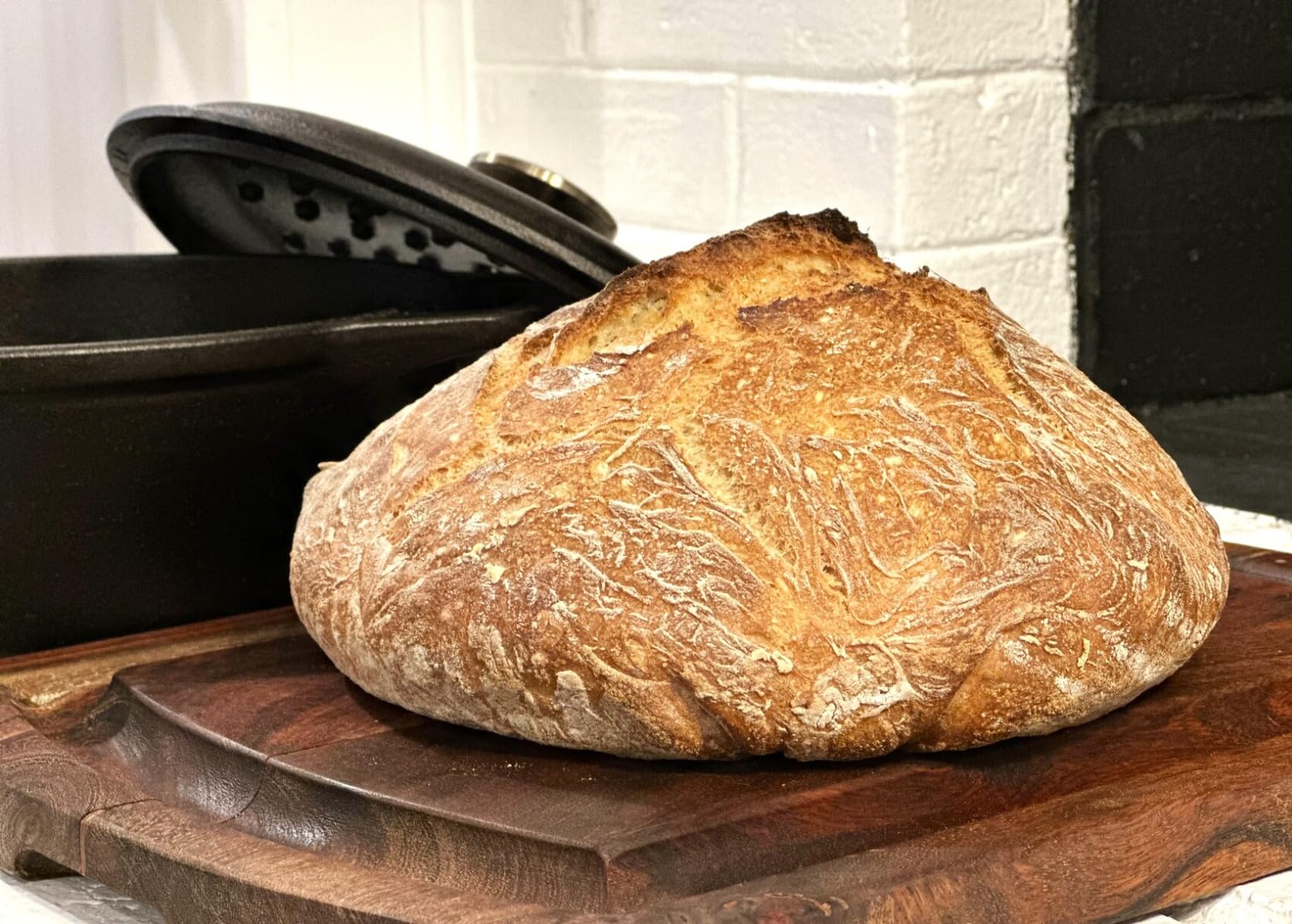 Victoria 6-Quart Cast Iron Oval Dutch Oven, Combination Combo Cooker Pot and Skillet, Bread Baker, Made in Colombia, 2-Piece Set customer photo 2