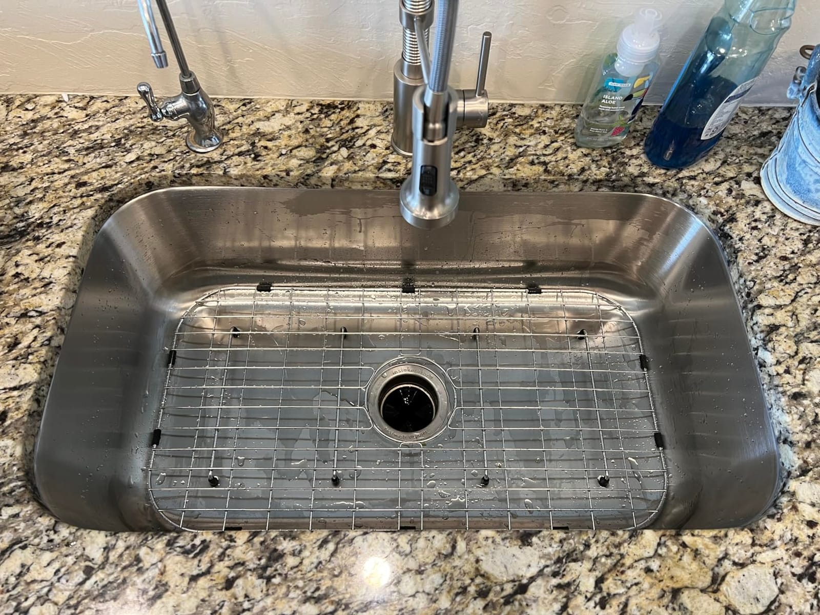 KRAUS Premier 32 3/8 inch Undermount Single Bowl 18-Gauge Stainless Steel Kitchen Sink with Bottom Grid and Strainer, KBU44 customer photo 2
