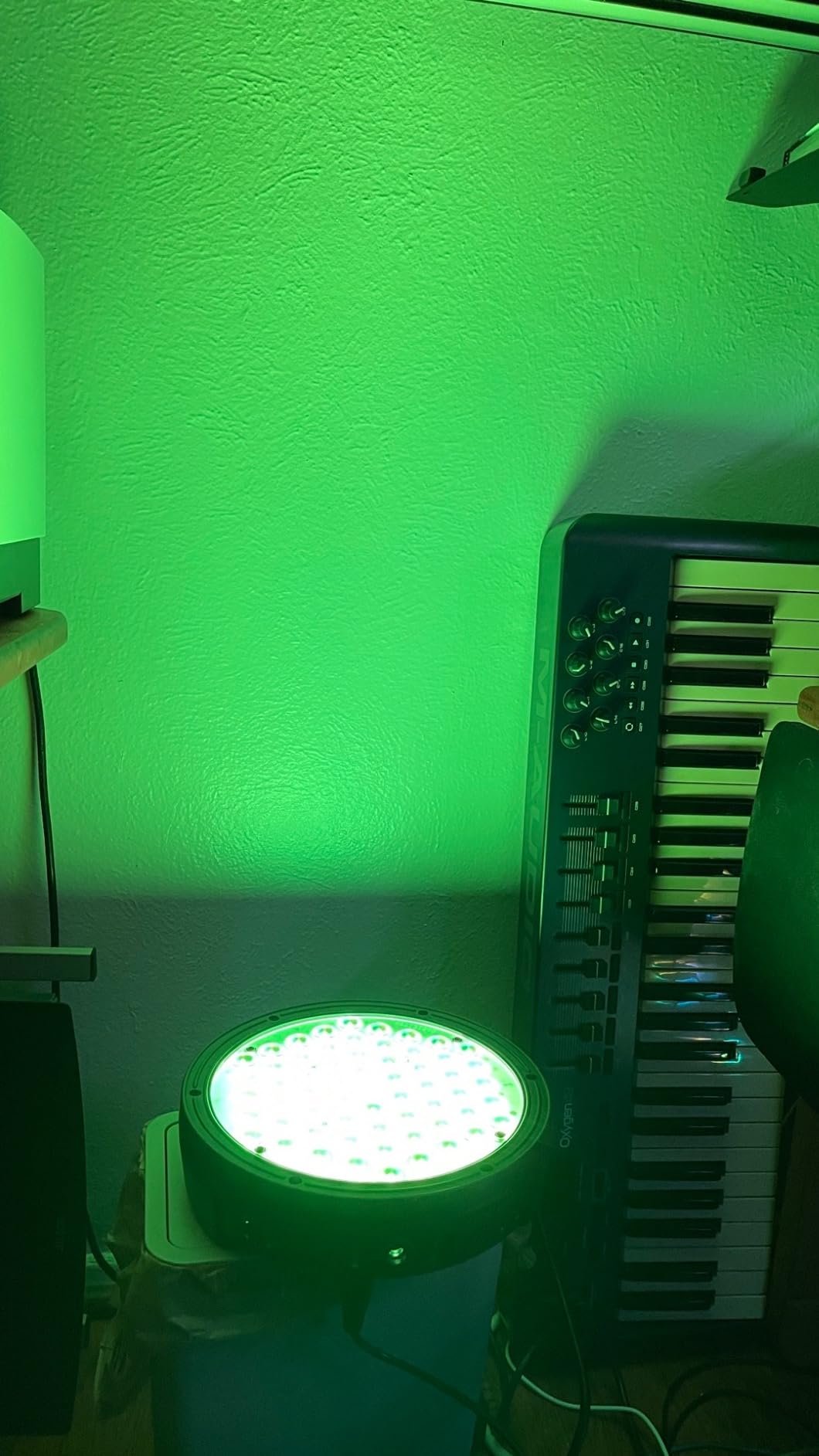 BETOPPER Stage Lighting 120W Par Light RGBW 4-in-1 Stage Lights, DJ Light DMX for Concert and Events,4 Packs customer photo 1