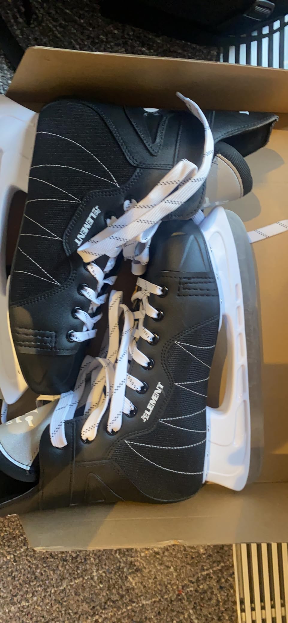5th Element Stealth Men's Recreational Ice Hockey Skates - True-to-Size customer photo 1