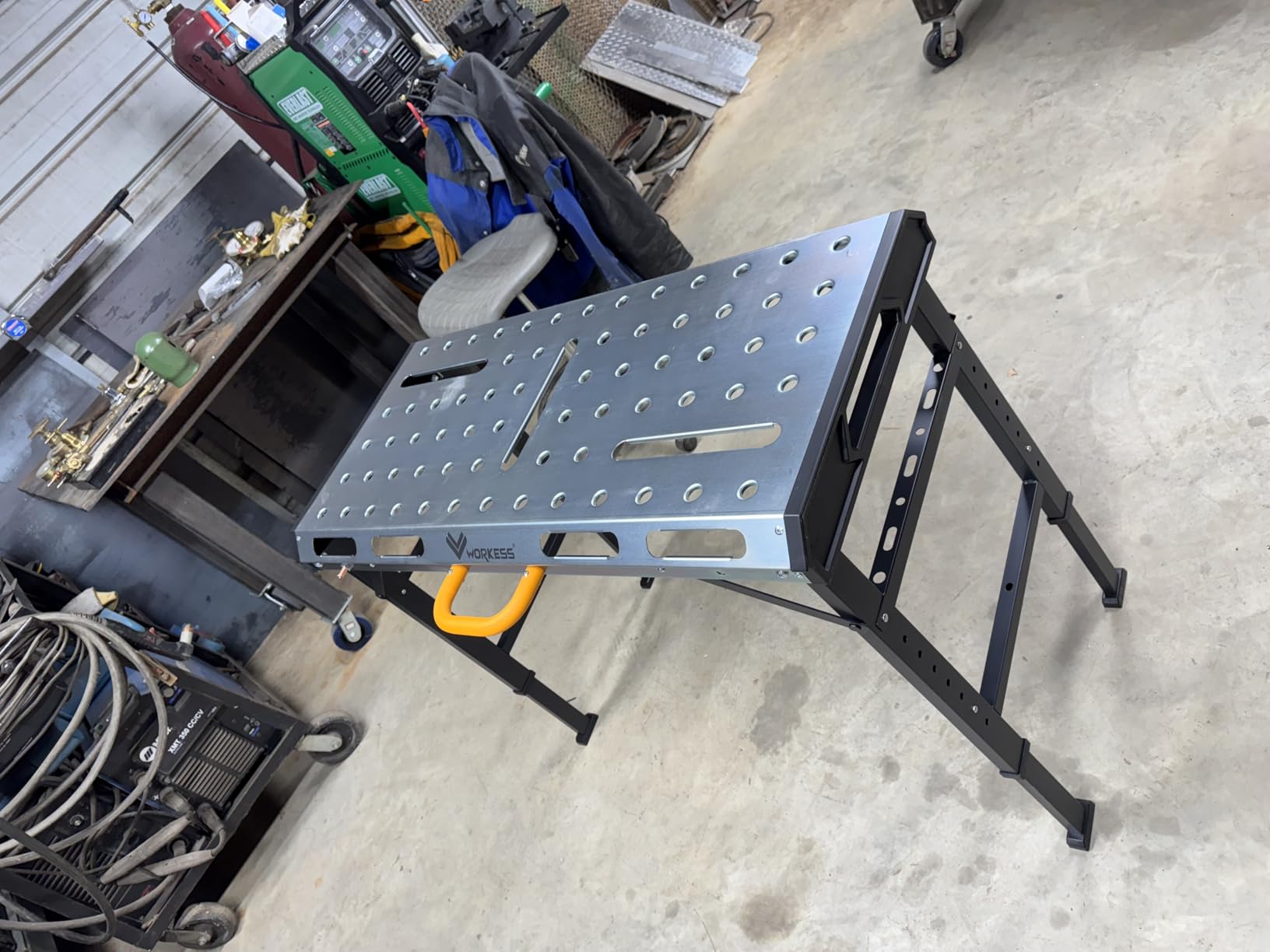 Metal Welding Table Folding 1000 lbs Load Capacity Heavy Duty Steel Construction Workbench for Welding Adjustable 7 Level Height customer photo 1