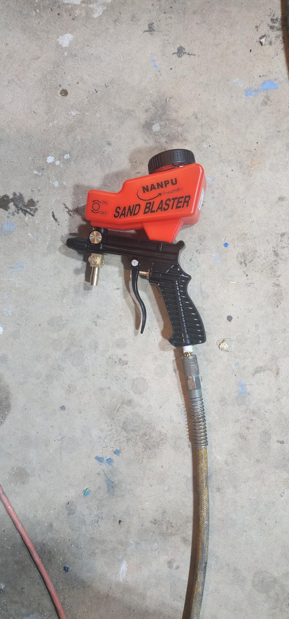 NANPU Light-Duty Air Sandblaster Gun Kit with Siphon & Gravity Feed, Ceramic Nozzle | Metal Body, for Small Project Surface Prep, Paint & Rust Removal, Metal/Wood/Glass Etching, Requires Air Compressor customer photo 2