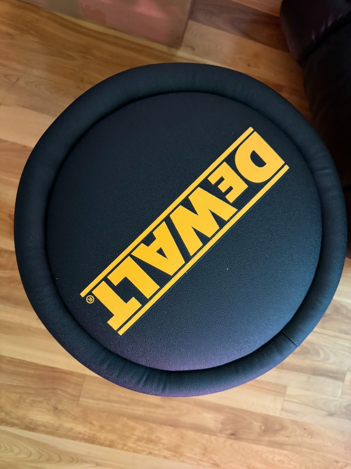DEWALT Heavy-Duty Metal Rolling Stool for Shop or Garage, Padded 360-degree Swivel Seat, Durable Steel Frame, Adjustable customer photo 1