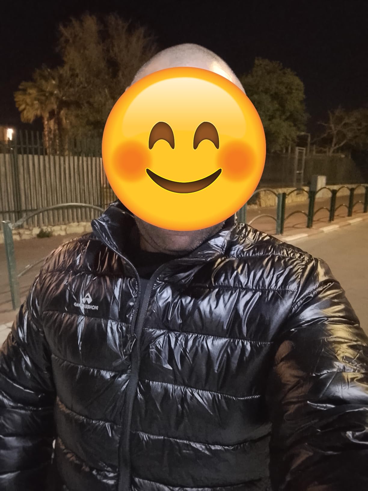 Mens Lightweight Packable Puffer Jacket Winter Insulated Puffy Coat Water Repellent Warm Quilted Jackets Travel customer photo 1