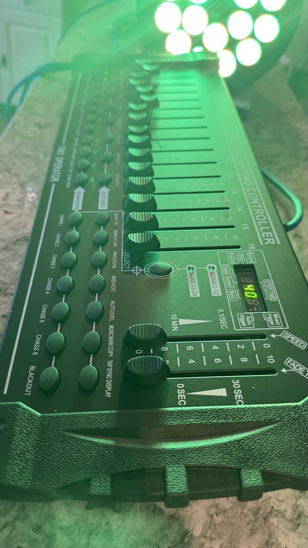 DMX512 DJ Controller 384CH DMX Controller Use for Program Editing of Bar Club Live Lights Show Support 30 Banks 8 Scenes 24 Fixtures Stage Lighting Console customer photo 1