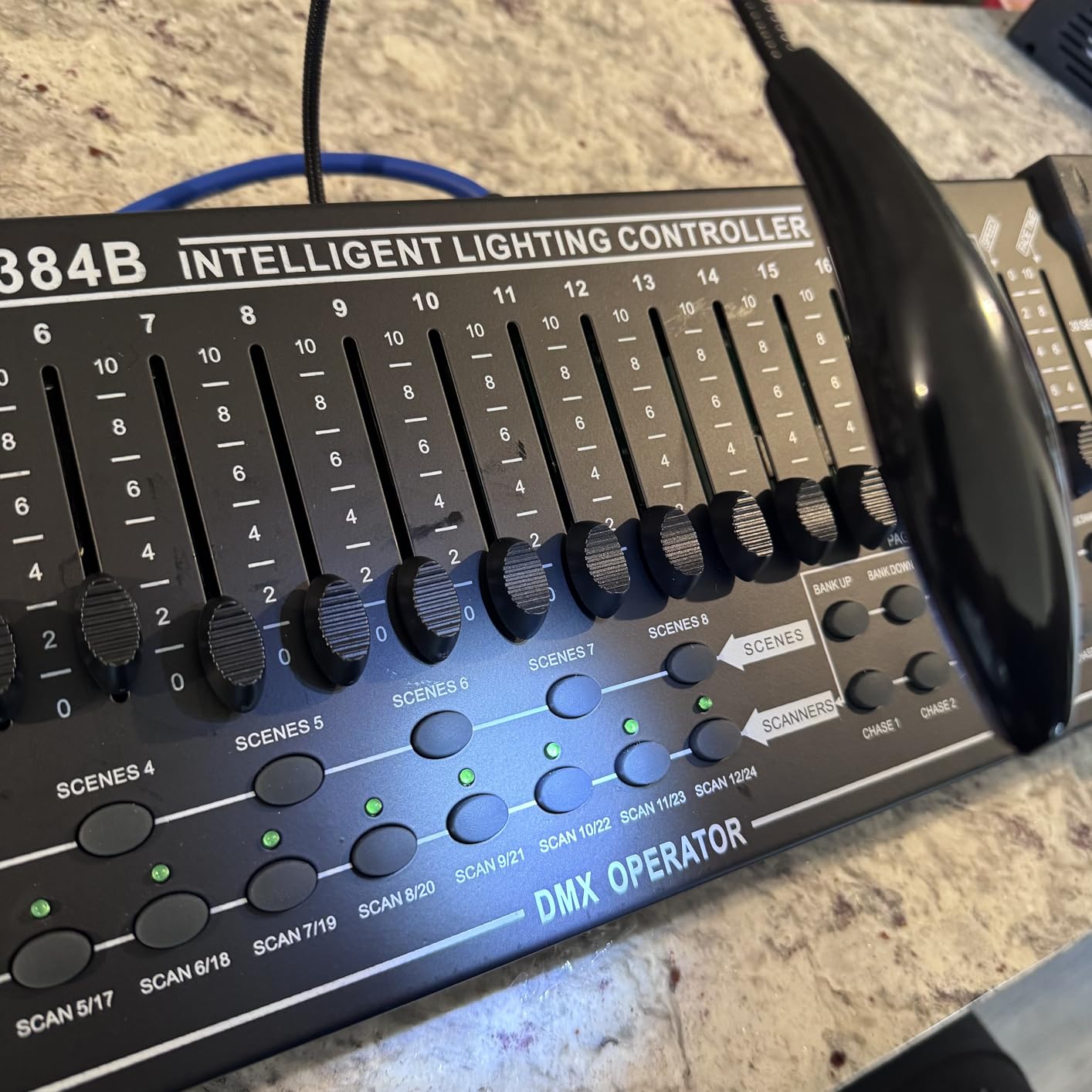 DMX512 DJ Controller 384CH DMX Controller Use for Program Editing of Bar Club Live Lights Show Support 30 Banks 8 Scenes 24 Fixtures Stage Lighting Console customer photo 2