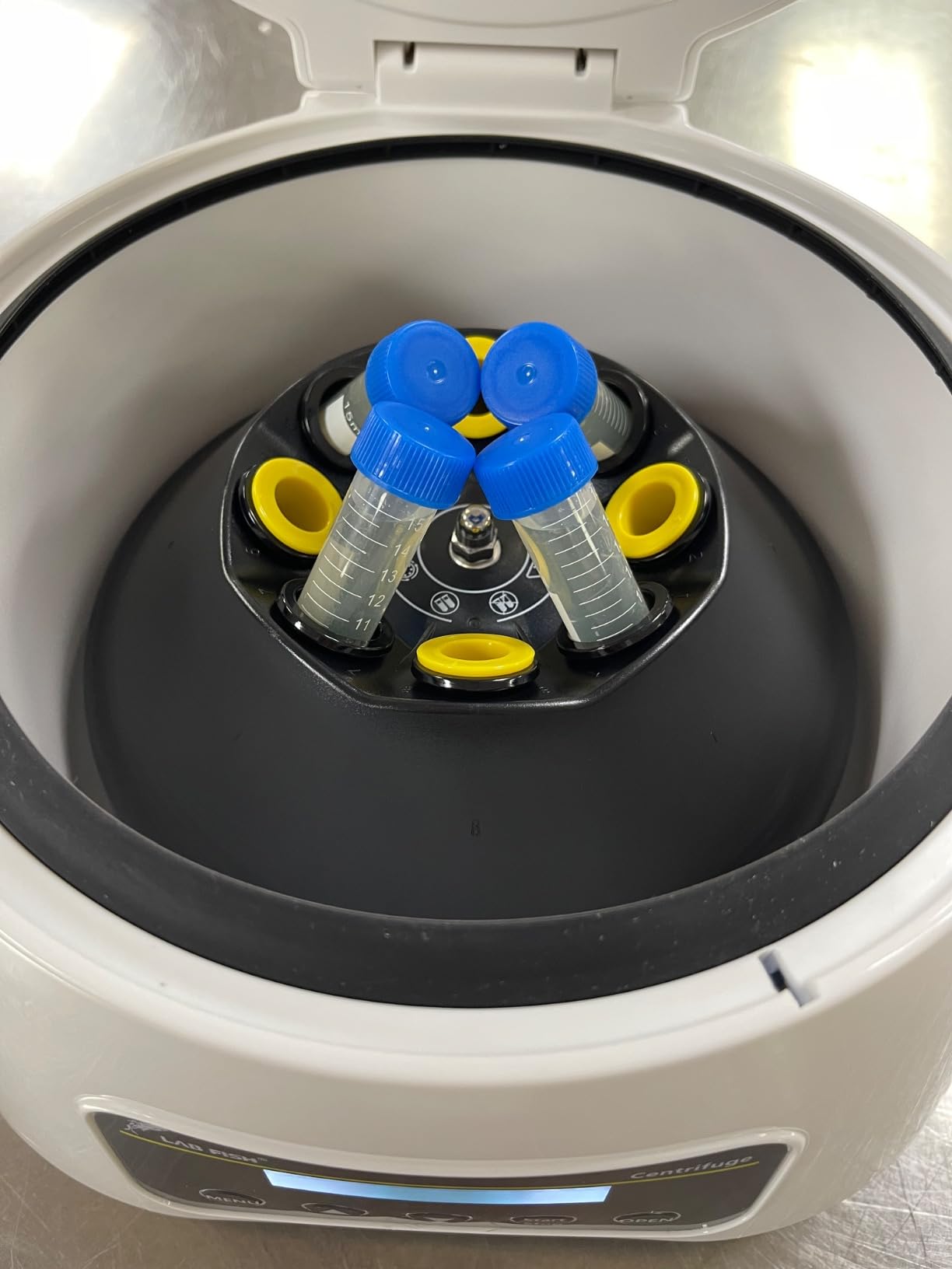 LAB FISH LC-400 PRP Centrifuge, 8x2/5/10ml & 4x15ml Tubes | 500-4000RPM low speed, 1717xg force, timer 30s-59min, compact centrifuge for PRP isolation & plasma separation customer photo 1