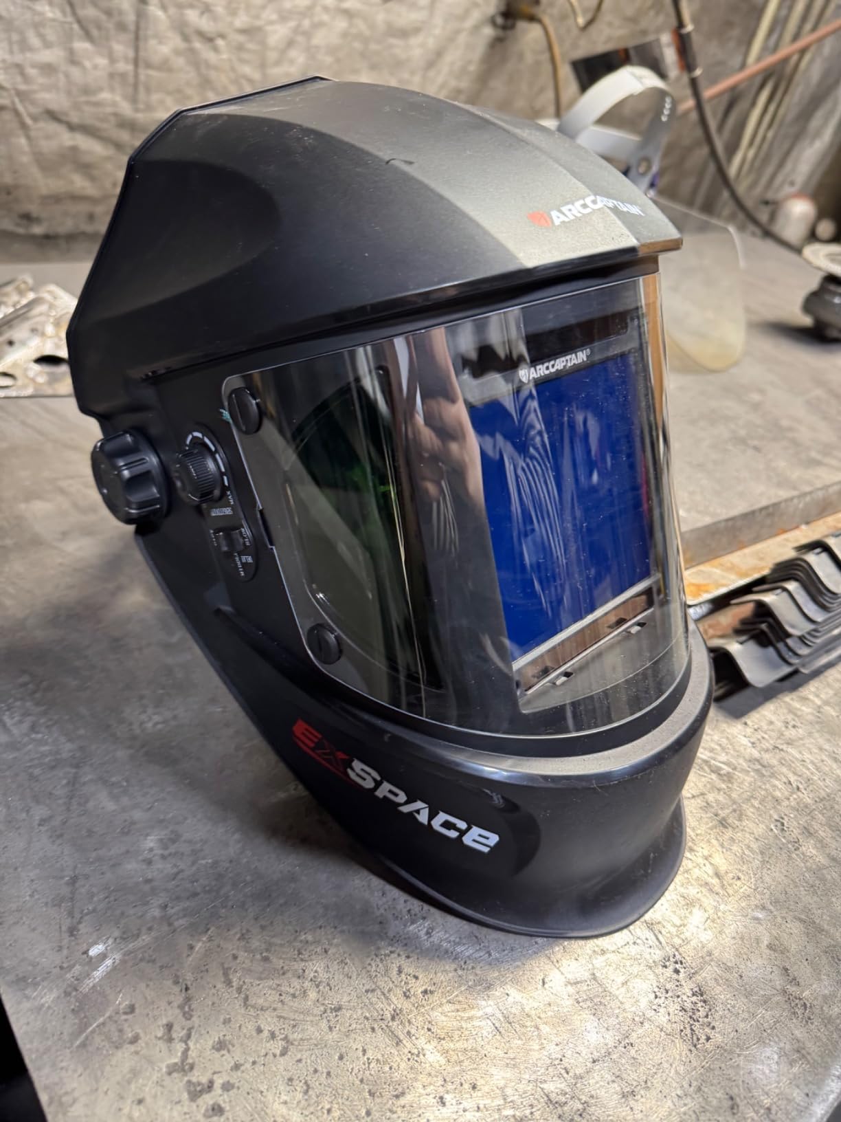 ARCCAPTAIN Welding Hood, 180° Panoramic View Auto Darkening Welding Helmet (LY800Js-BK) | 3.94