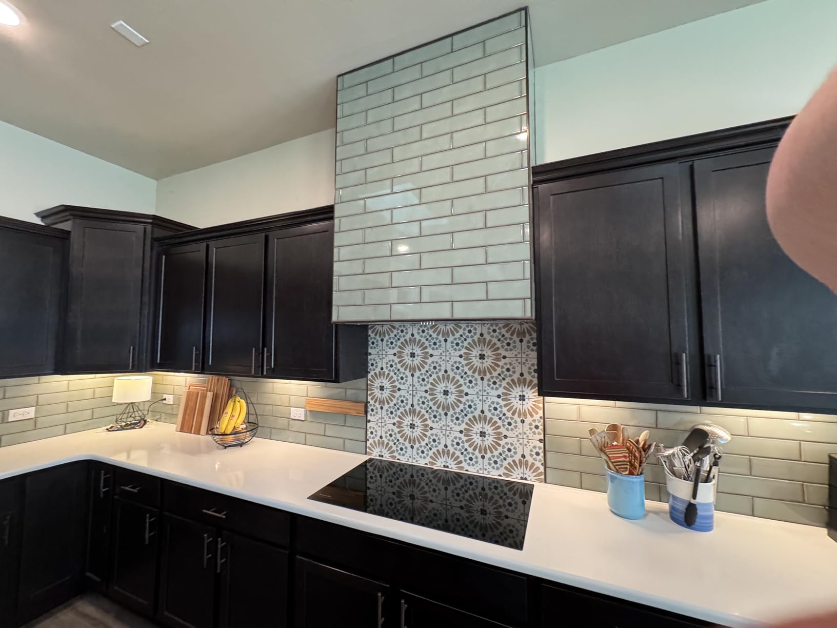 VIKIO HOME 36 Inch Range Hood Insert, 980 CFM Built-in Kitchen Vent Hood, Ducted/Ductless Convertible, Stainless Steel, Dual-Intake, Gesture & Touch Control with LED, Dishwasher-Safe Filters customer photo 1
