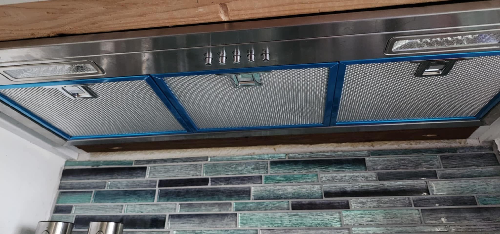 VIKIO HOME 36 Inch Range Hood Insert, 980 CFM Built-in Kitchen Vent Hood, Ducted/Ductless Convertible, Stainless Steel, Dual-Intake, Gesture & Touch Control with LED, Dishwasher-Safe Filters customer photo 2
