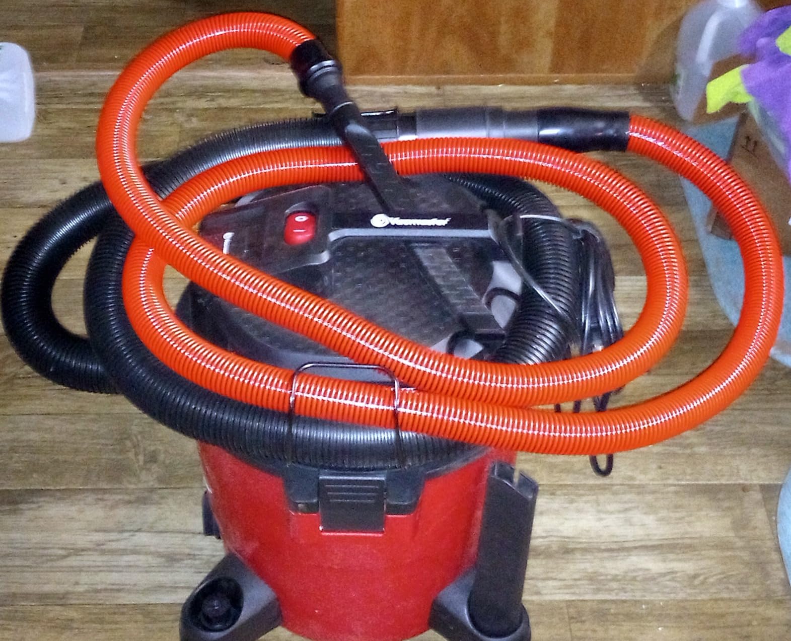 Vacmaster 16-Gallon 6.5 Peak HP Wet/Dry Vacuum - VJH1612PF 1101, Red customer photo 1