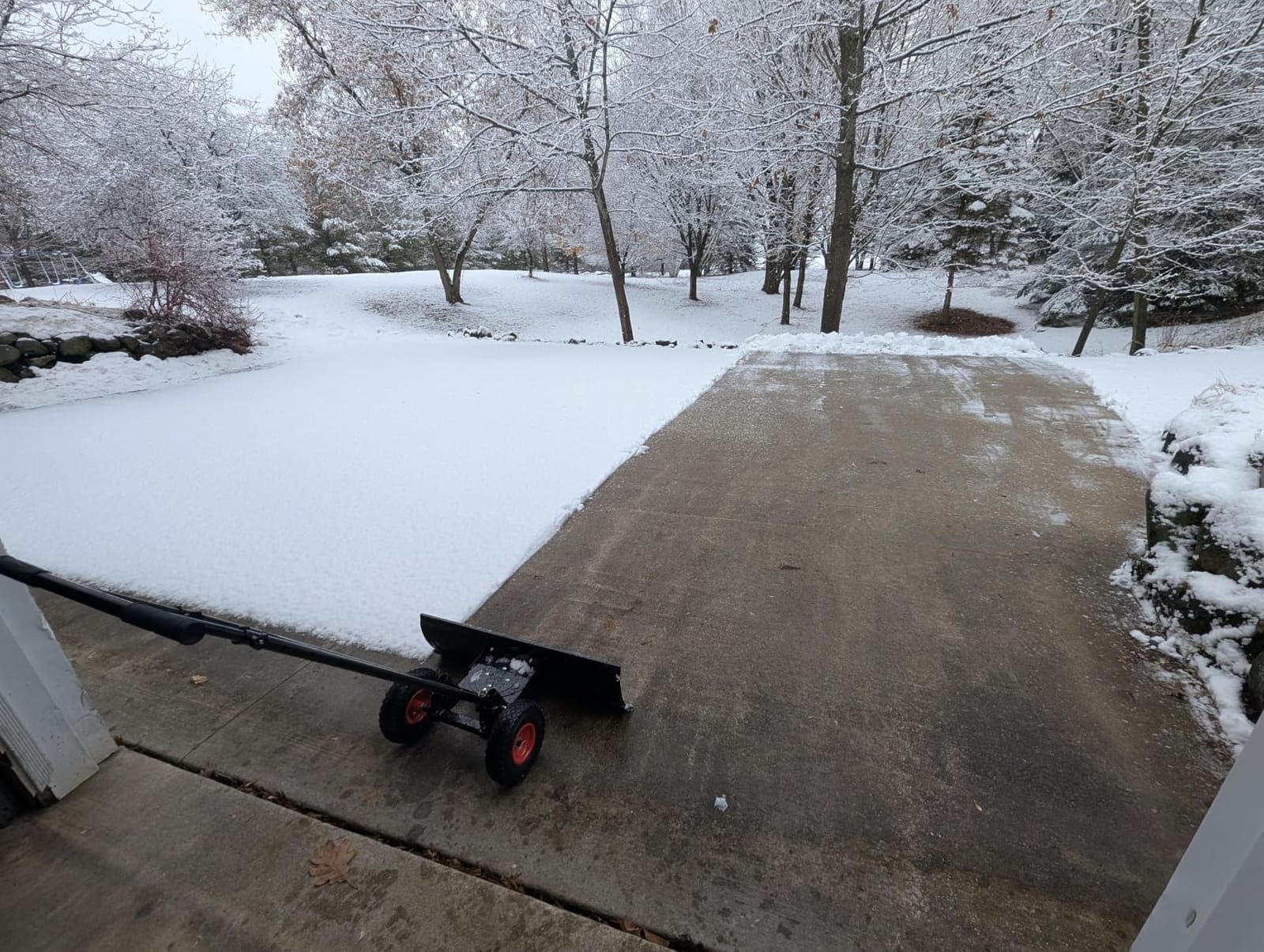 Best Choice Products 36in Galvanized Blade Heavy-Duty 2-Wheel Snow Pusher Hand Plow for Snow Removal w/Wheels, Adjustable Handle, Blade Angle - Black customer photo 2