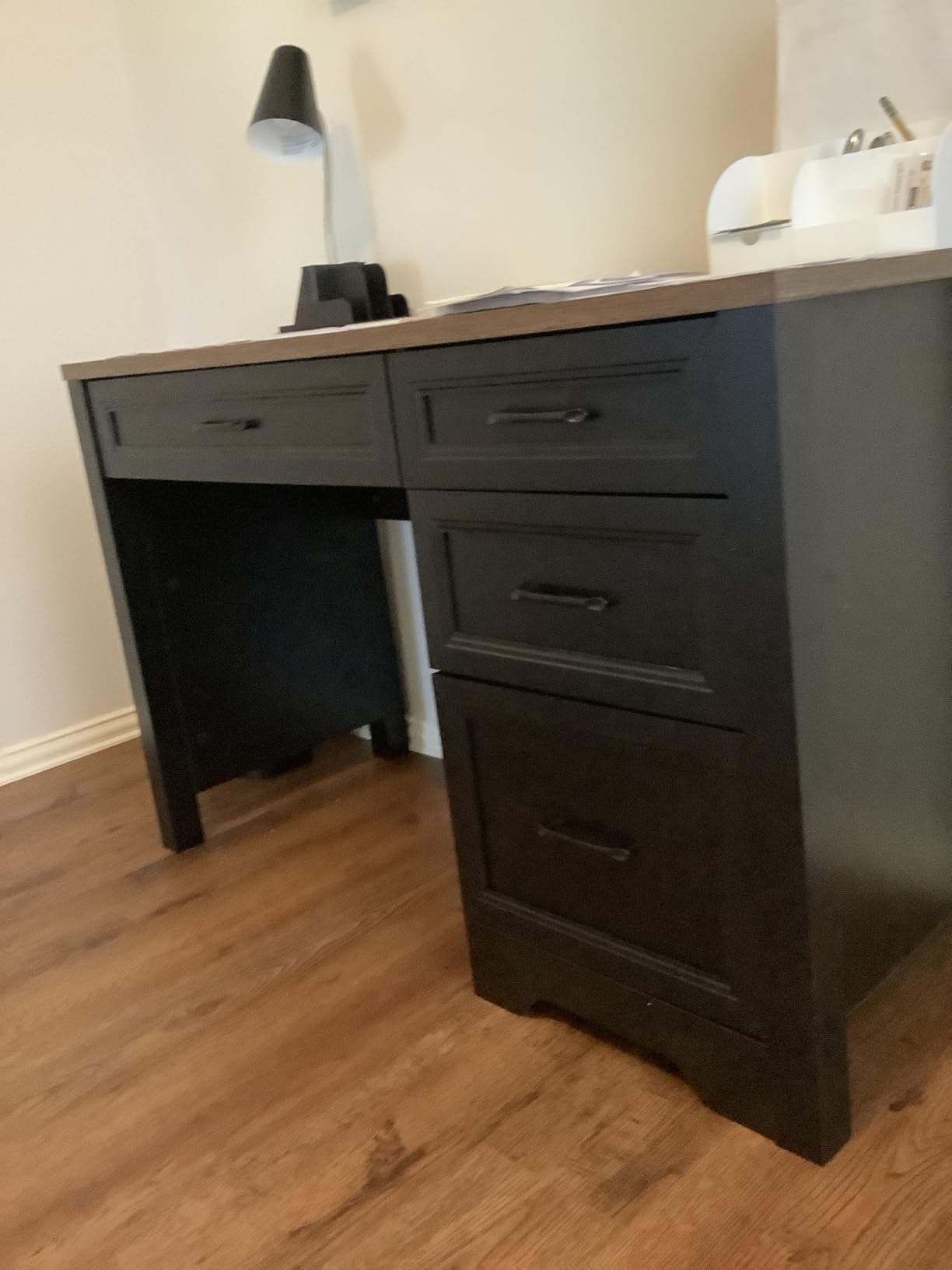 Vabches Farmhouse Executive Desk with Storage and Ample File Drawer, Rustic Large Home Writing Desk for Bedroom, White customer photo 2