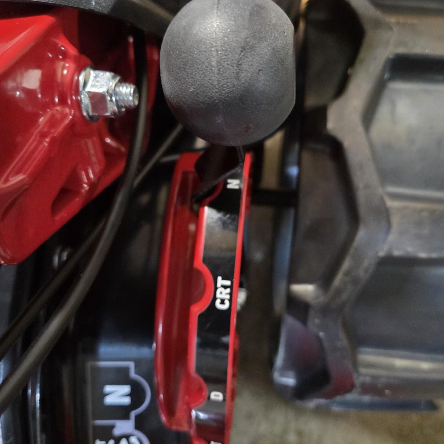 Earthquake Pioneer Dual Direction Rear Tine Tiller, Powerful 127cc 4-Cycle Briggs and Stratton Engine, Instant Reverse, 17